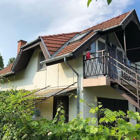 Liget Apartman Balatonföldvár Esterno foto